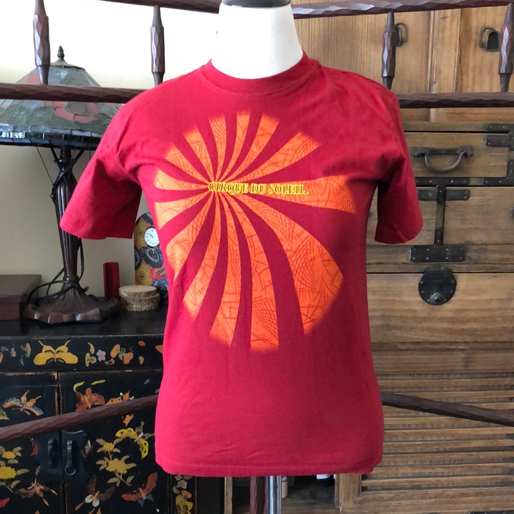 CIRQUE DU SOLEIL Tee